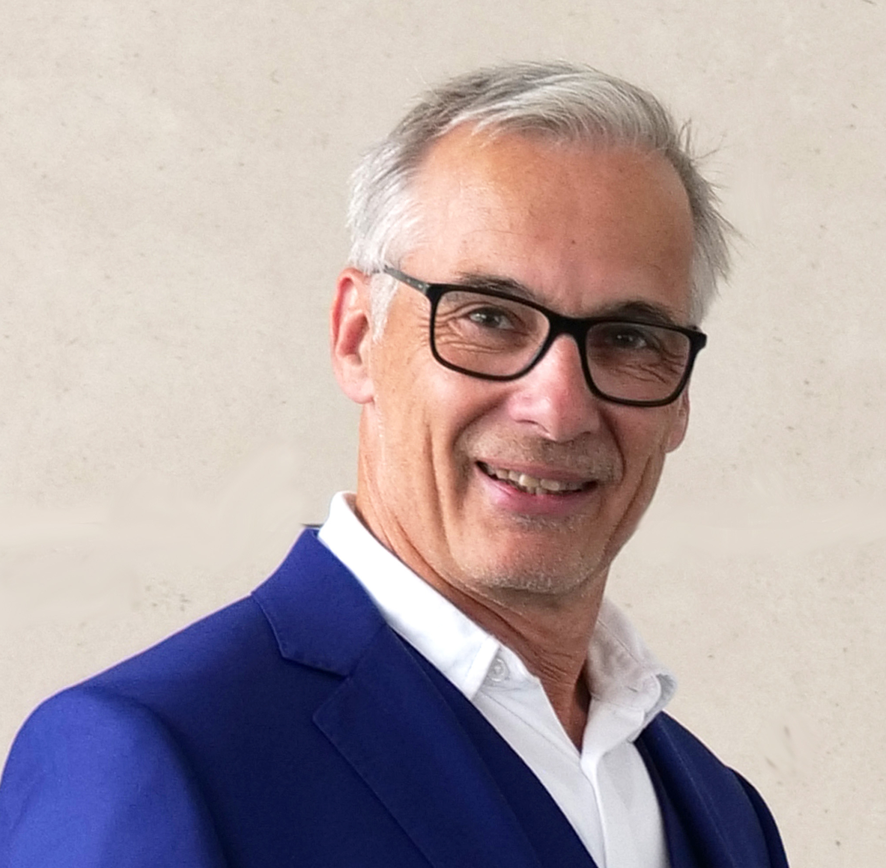 Portrait von Thomas Dobberstein | Marketing Berater, Umsetzer und Fotograf aus Schenefeld bei Hamburg